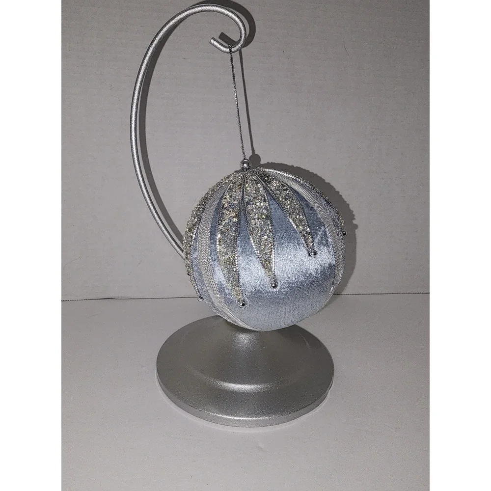 Beautiful‎ beaded velvet Christmas Tree Ornament